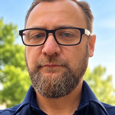 Piotr Iwanek